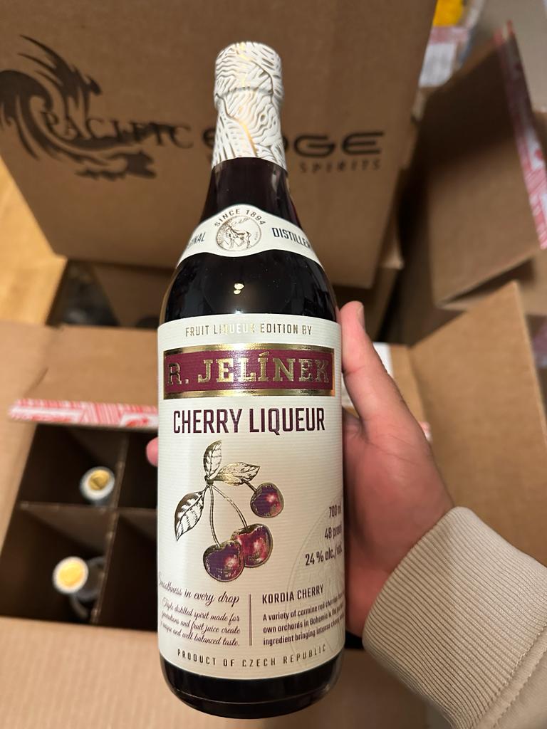 R.Jelinek cherry liqueur 750ml