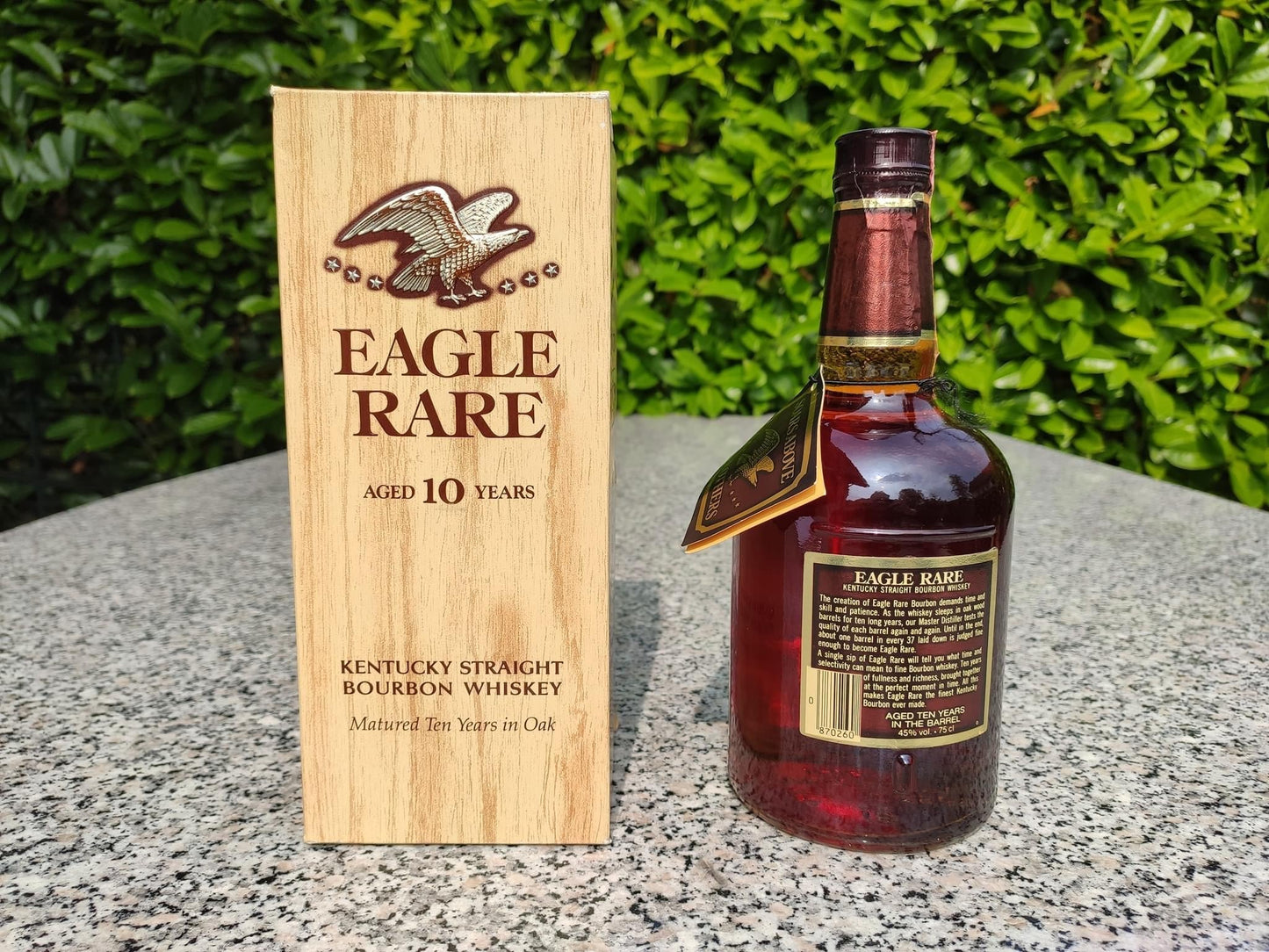 EAGLE RARE 10 YEAR OLD 1983